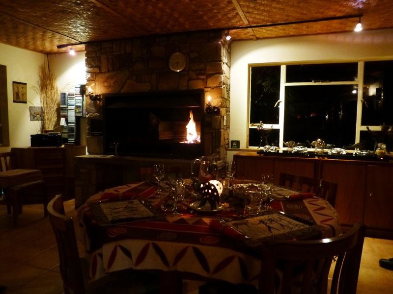 Hotel Dornhuegel Guestfarm à Grootfontein Extérieur photo